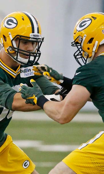 Packers' Martinez seizing opportunity with Matthews back at OLB
